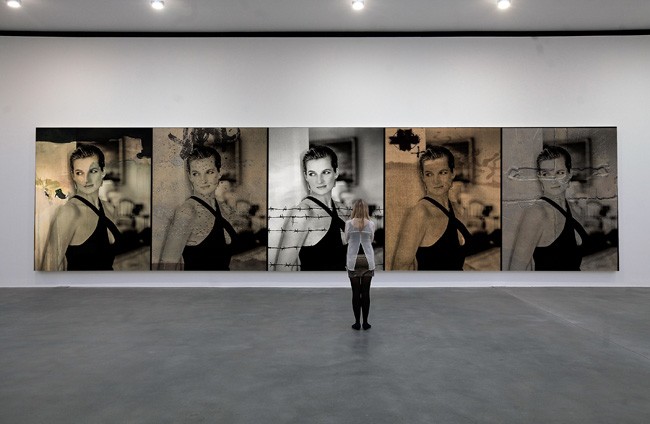 5 Dianas on display in gallery